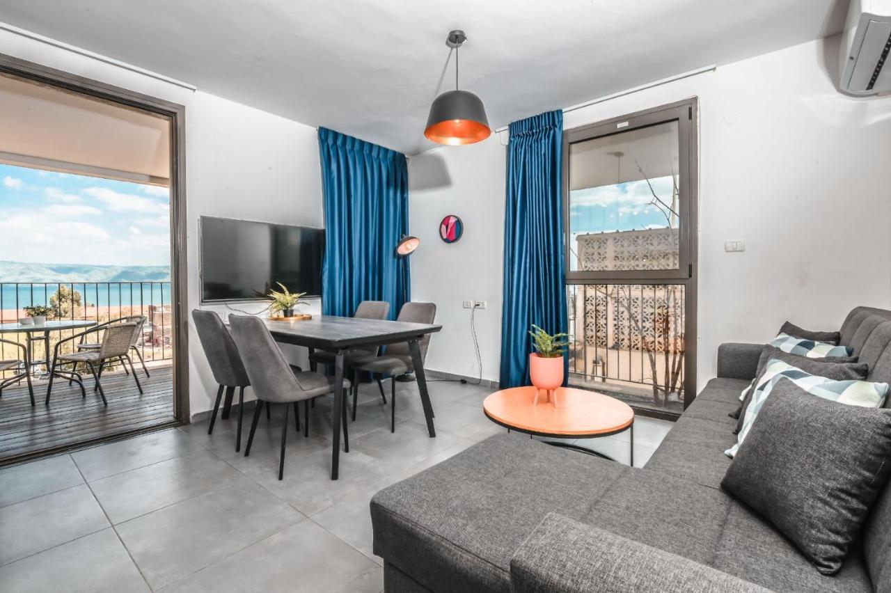 Yalarent Migdalor Apartments With Sea Views ティベリア エクステリア 写真