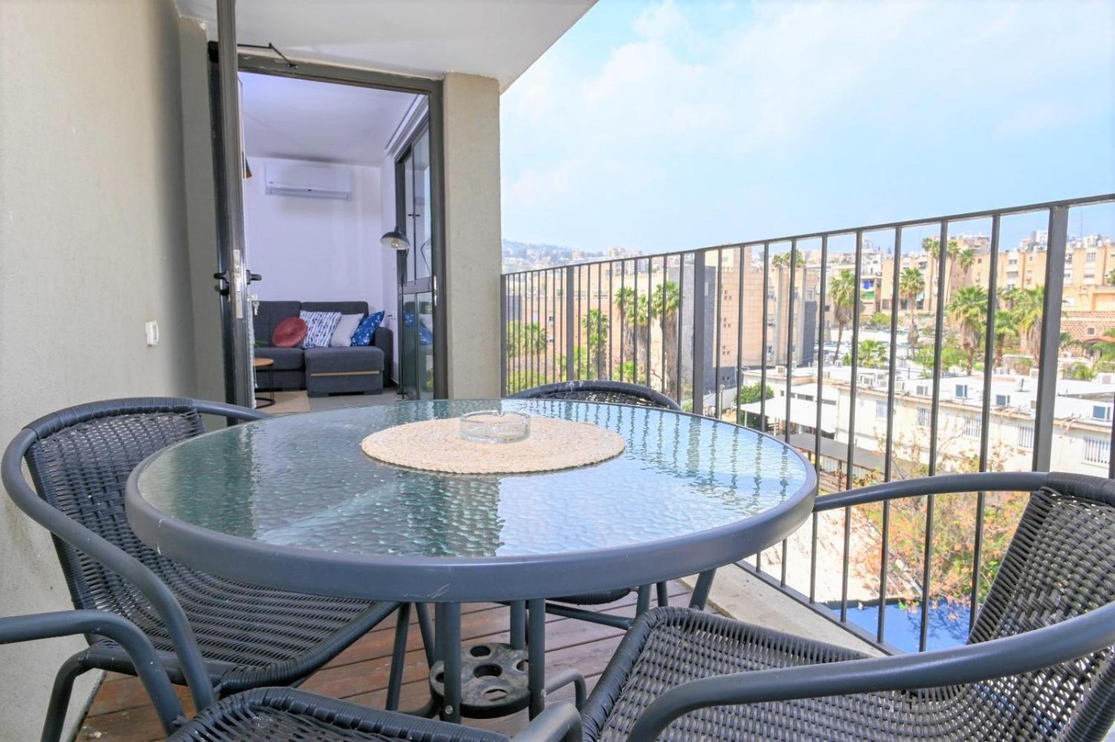 Yalarent Migdalor Apartments With Sea Views ティベリア エクステリア 写真